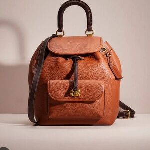 Riya Backpack In
Colorblock